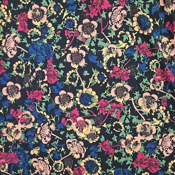 Oversize Tunic Length Lularoe Irma XXS Floral Print Drop Tail Hem bum coverage - Picture 6 of 6